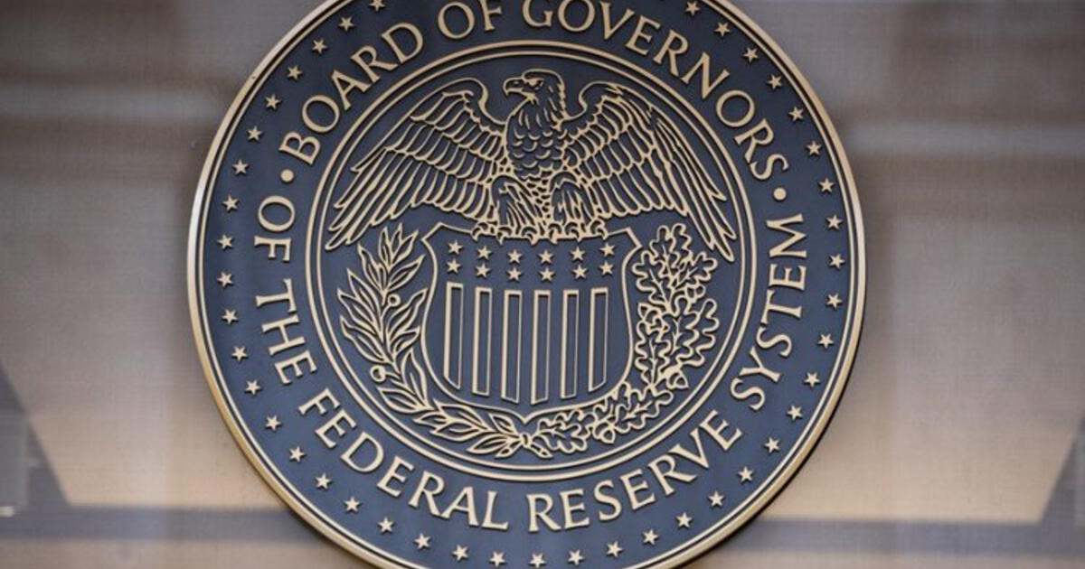 EE.UU.: FED pausa subidas en los tipos de interés y los mantiene en el ...